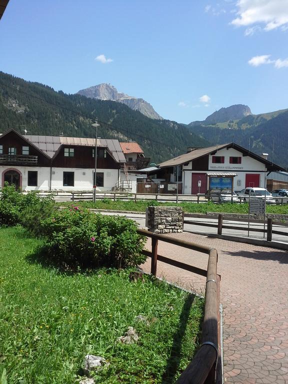 Appartamento Niki Campitello Campitello di Fassa Zimmer foto