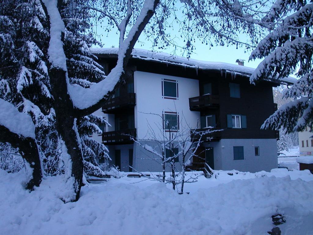 Appartamento Niki Campitello Campitello di Fassa Exterior foto